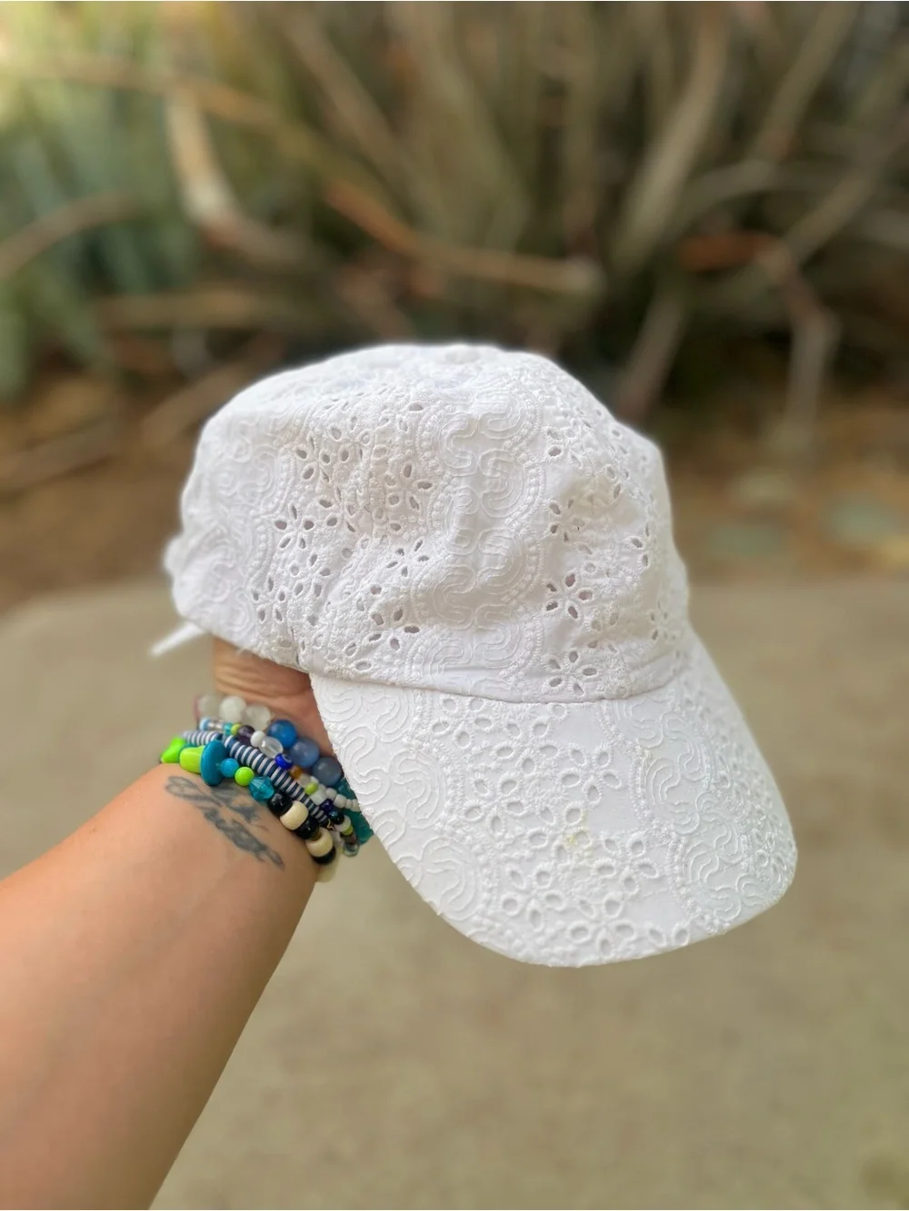 VINCE CAMUTO | White Eyelet Lace Baseball Cap - Women's Casual Sun Hat